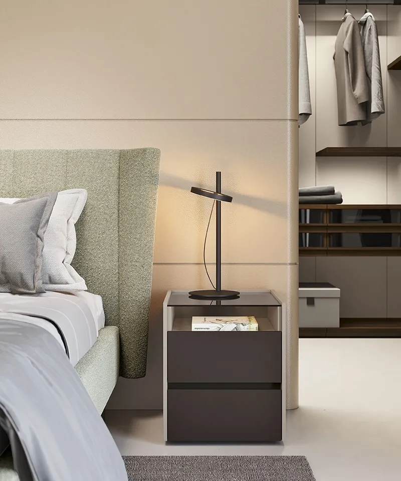 Dressers & nightstands
