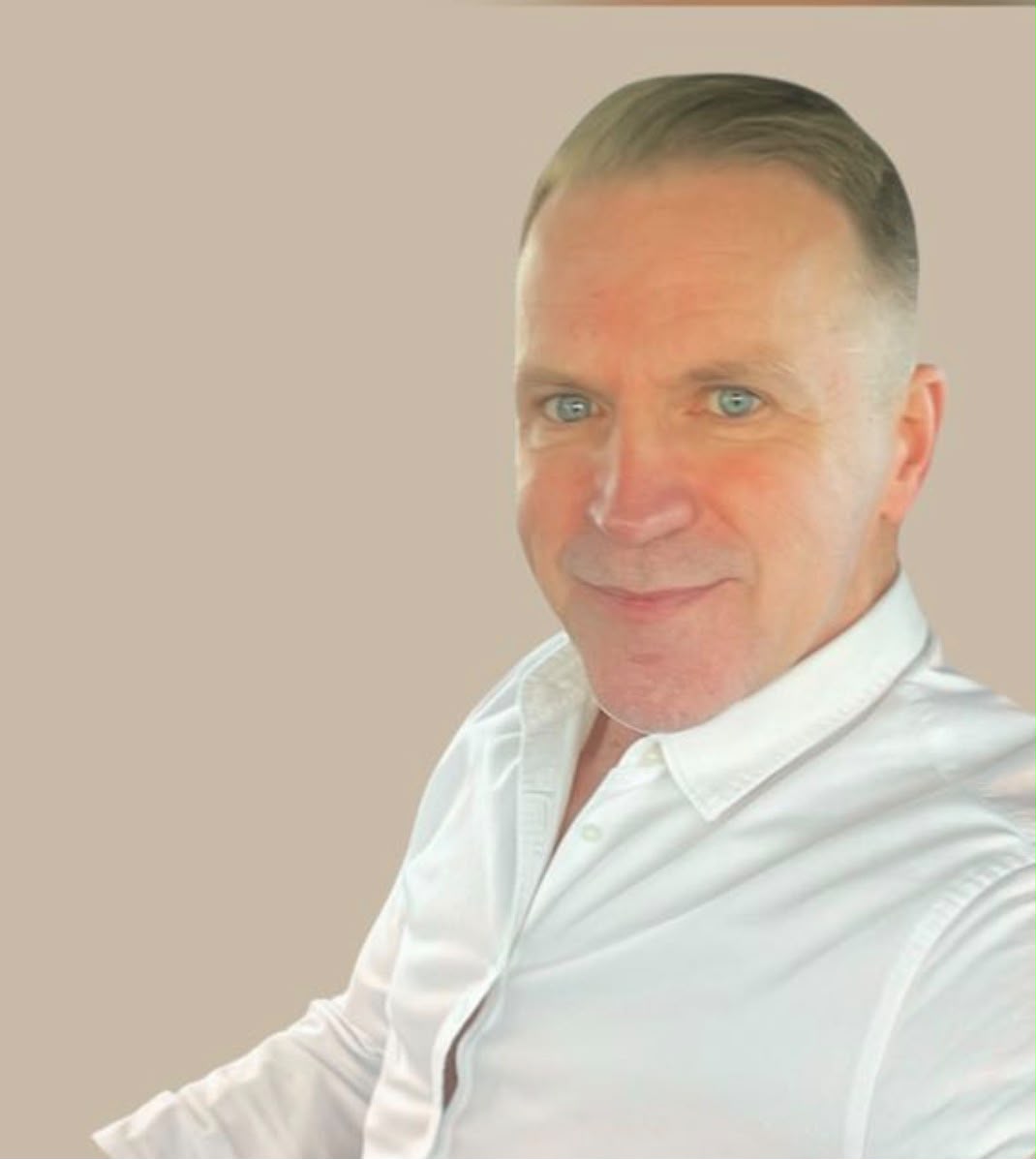 Nic Cross, Commercial & Strategic Director